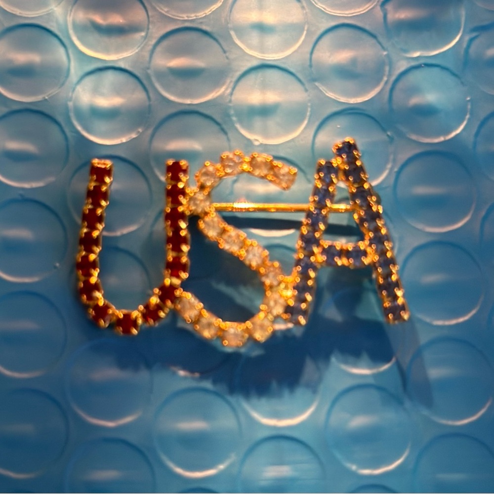 USA Crystal Pin - Picture 2 of 6